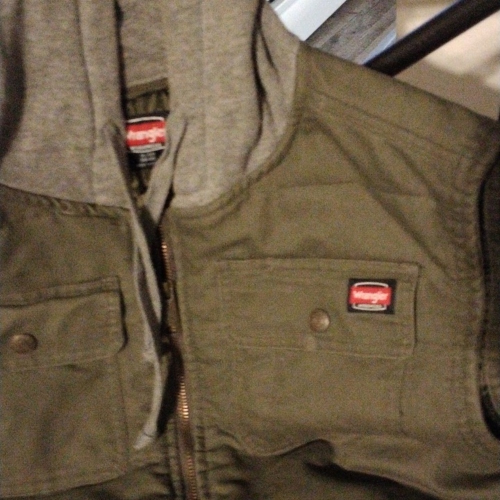 Vest with hoody